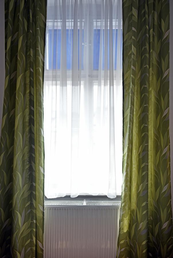 Apartment Tesla Загреб Экстерьер фото