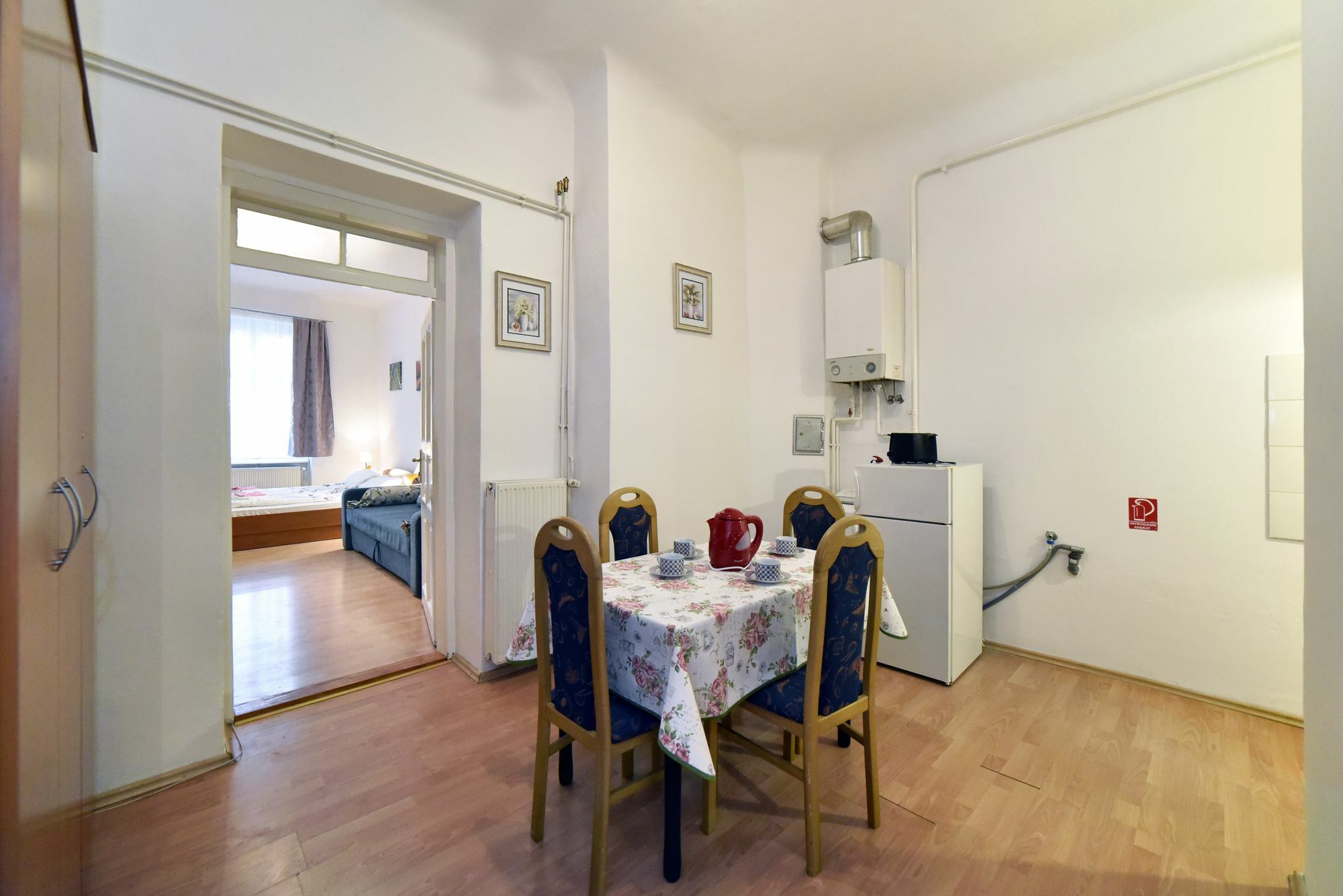 Apartment Tesla Загреб Экстерьер фото