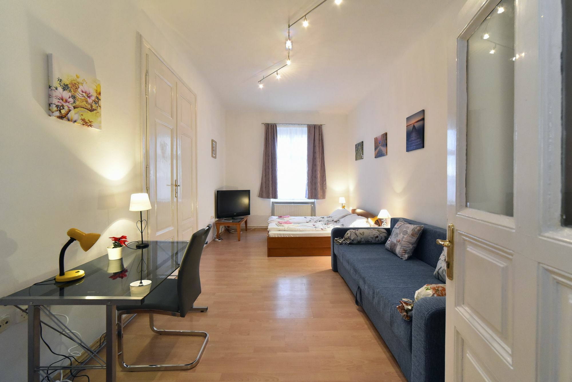 Apartment Tesla Загреб Экстерьер фото